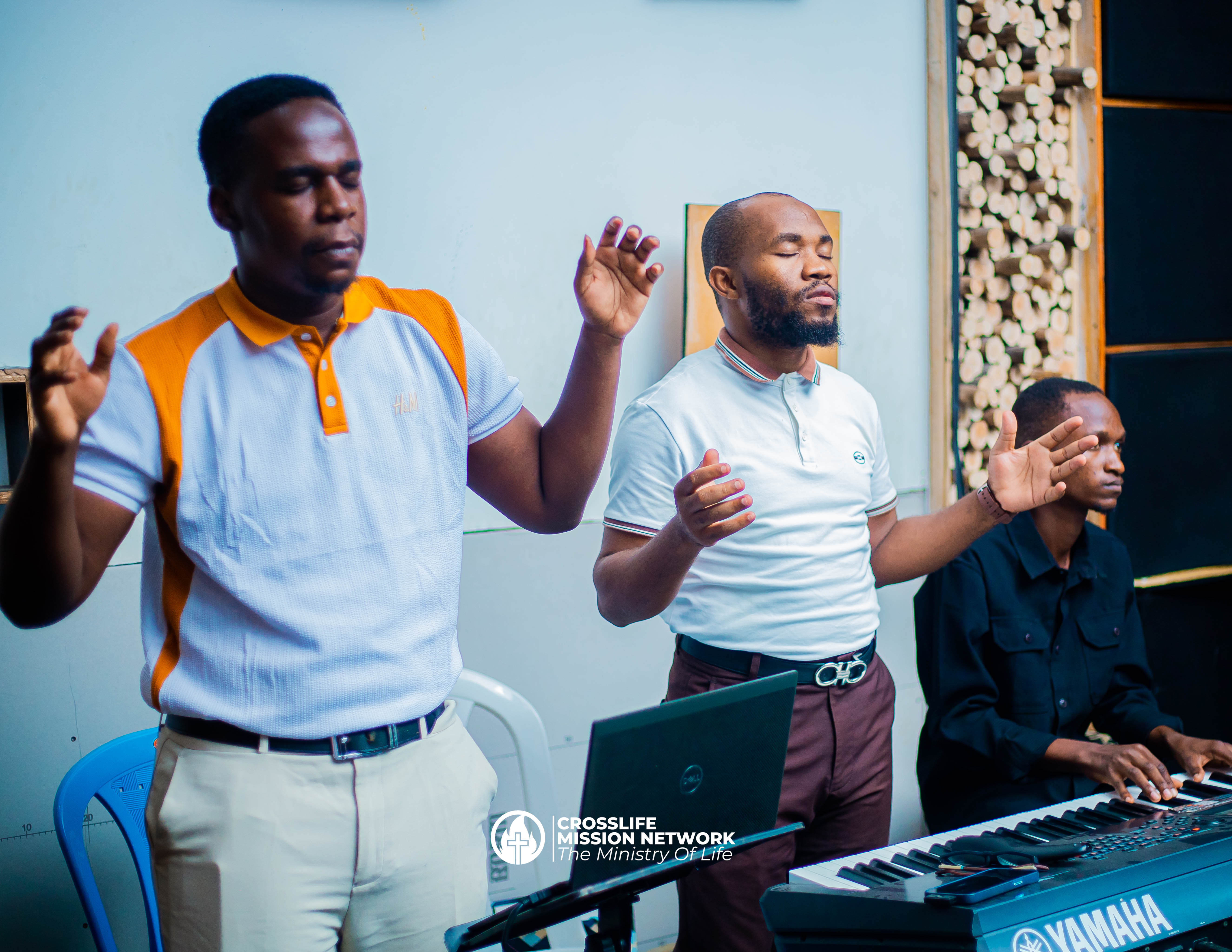 CrossLife Mission Network